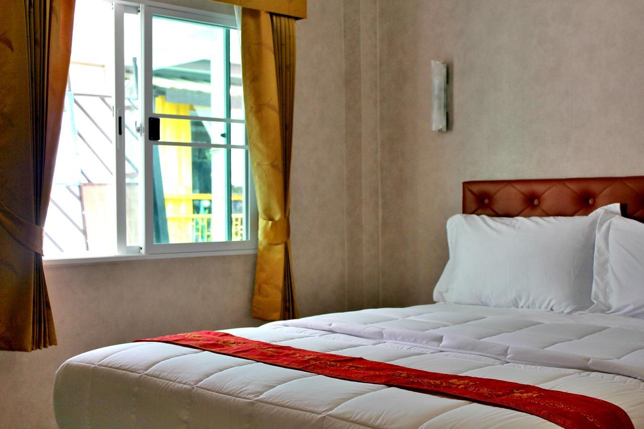 Everest Boutique Hotel Bangkok Ngoại thất bức ảnh
