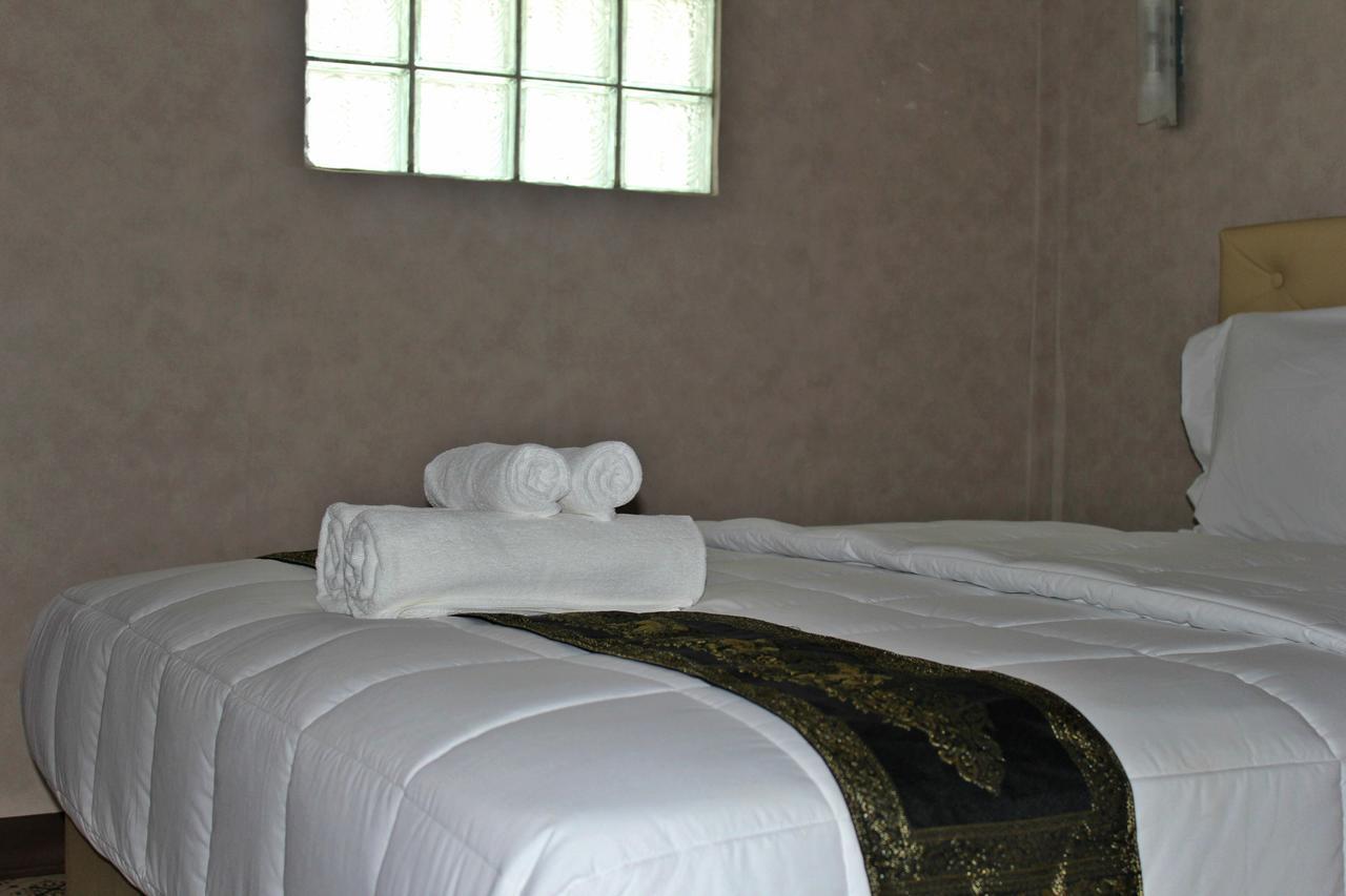 Everest Boutique Hotel Bangkok Ngoại thất bức ảnh