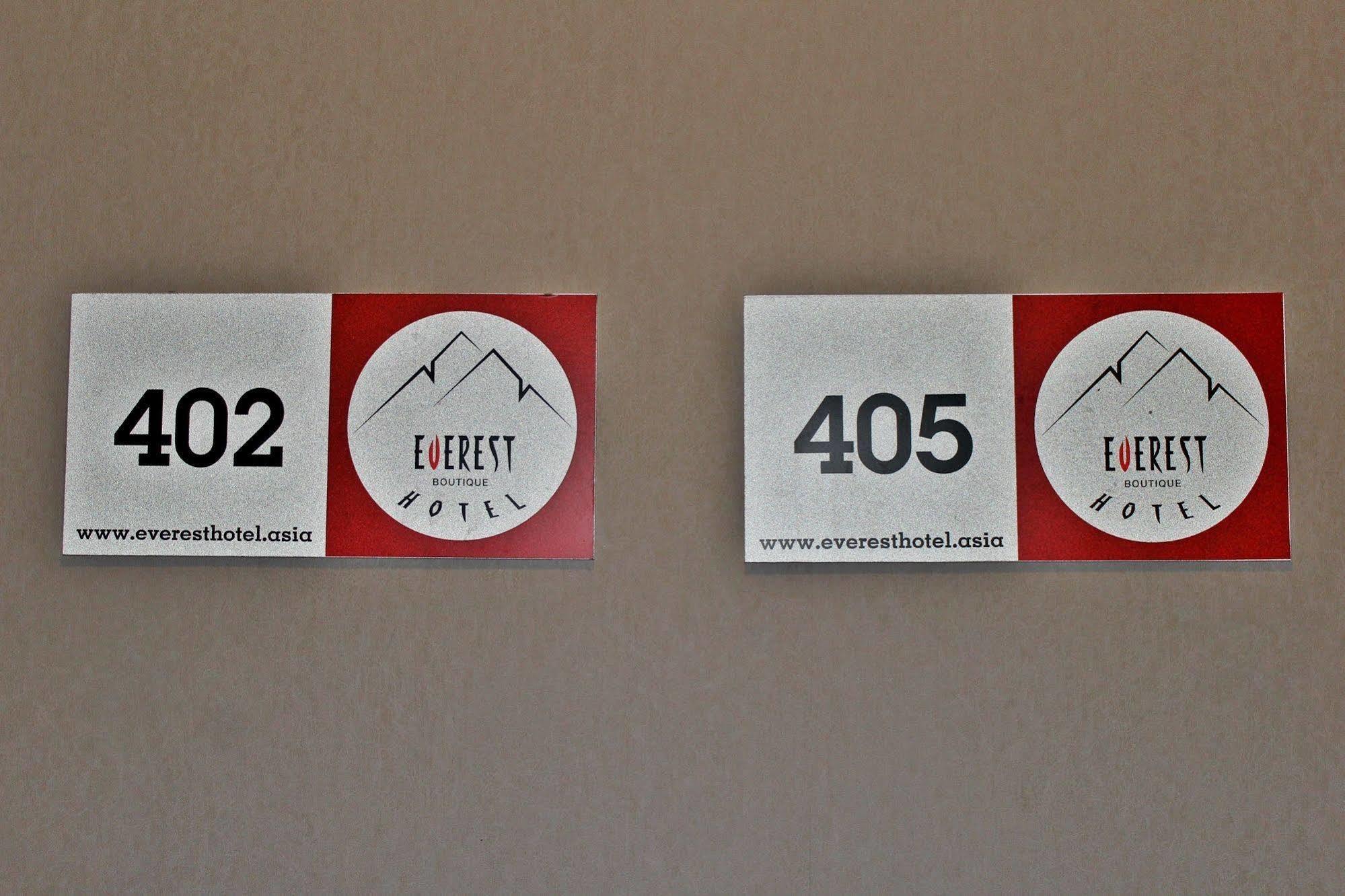 Everest Boutique Hotel Bangkok Ngoại thất bức ảnh