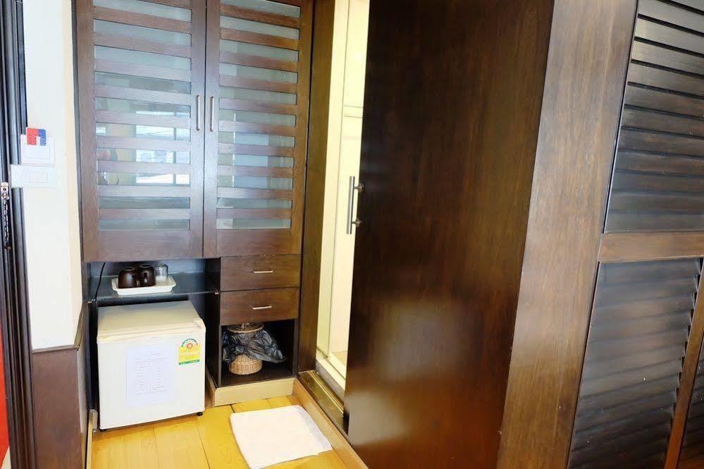 Everest Boutique Hotel Bangkok Ngoại thất bức ảnh